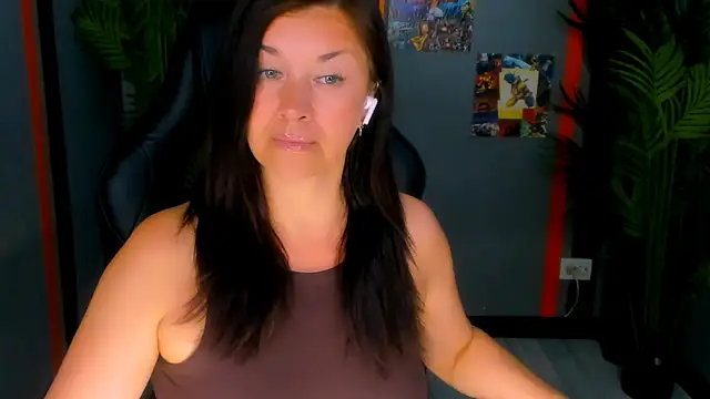 AnaMills' Live XXX Chat