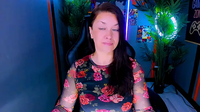 XXX chat uživo modela AnaMills