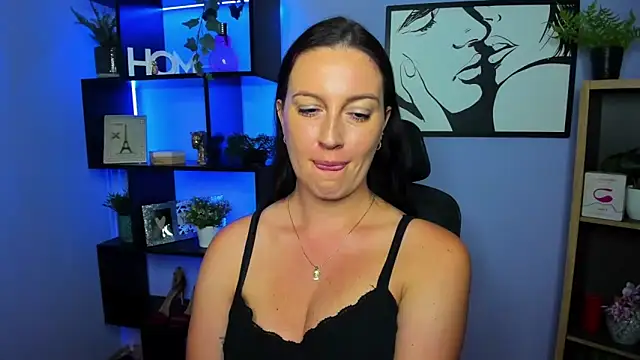 FUN_AMI live XXX chat