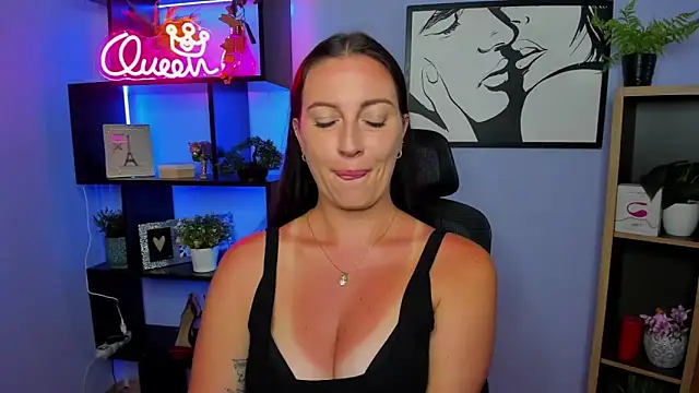 FUN_AMI's Live XXX Chat