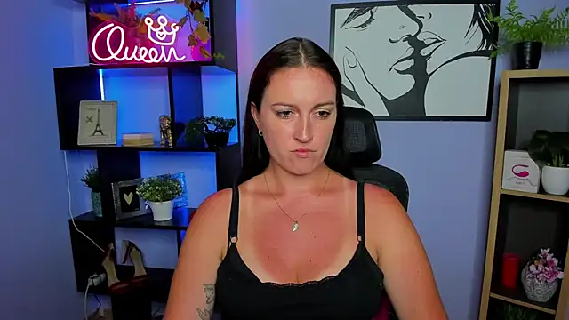 FUN_AMI Chat XXX live