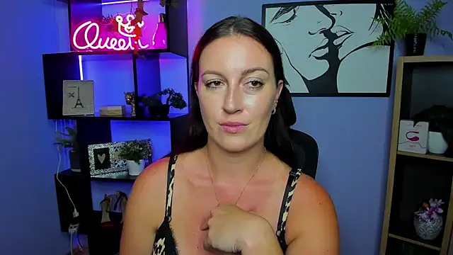 FUN_AMI Live XXX Chat
