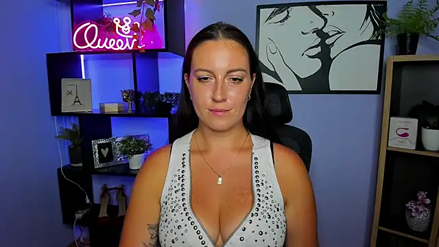Chatroom XXX en direct de FUN_AMI