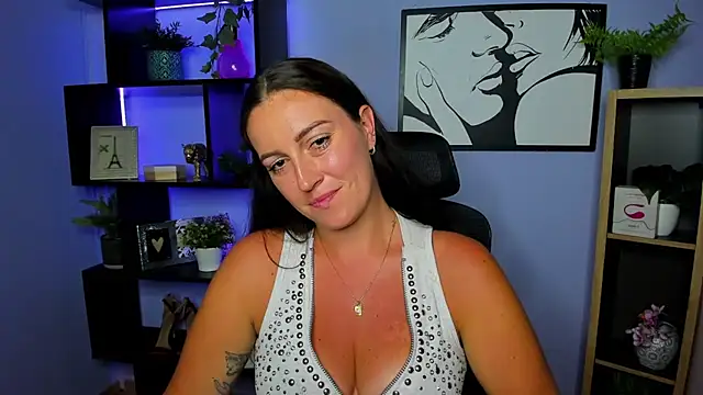 FUN_AMI Live XXX Chat