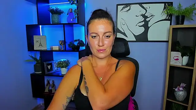 Chat +18 de FUN_AMI ao vivo
