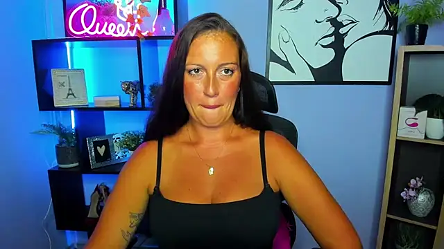 FUN_AMI's Live XXX Chat
