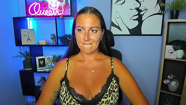 FUN_AMI's Live XXX Chat