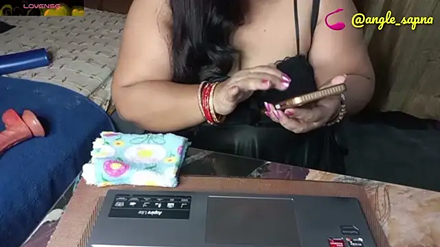 Angel_sapna Live XXX-chat