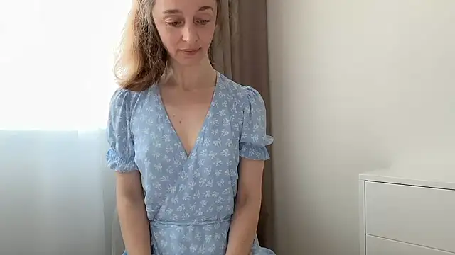 ShySchoolGirl élő XXX-chatje