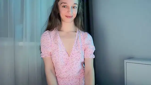 ShySchoolGirl's Live XXX Chat