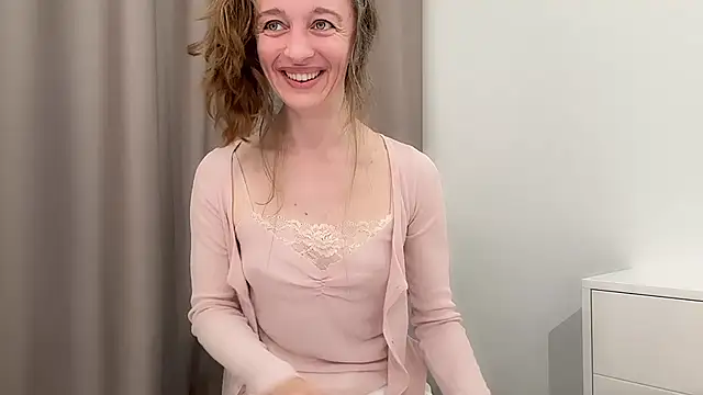 Chat XXX en directo de ShySchoolGirl