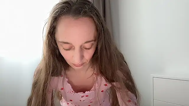 ShySchoolGirl: απευθείας συνομιλία ΧΧΧ
