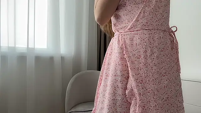 Czat XXX na żywo – ShySchoolGirl