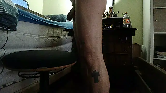 NiceHunter89 Show in webcam