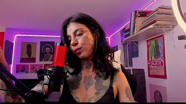 XXX chat uživo modela ura_laurapanda