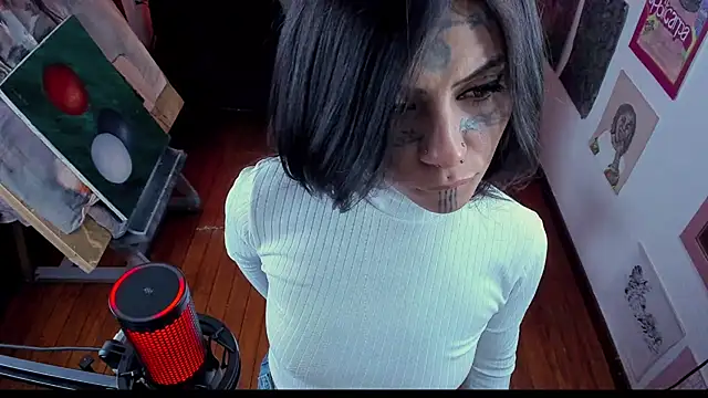 XXX chat uživo modela ura_laurapanda