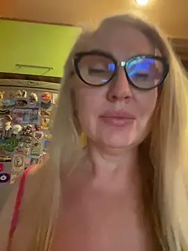 OliviaDancequeen Live XXX-chat