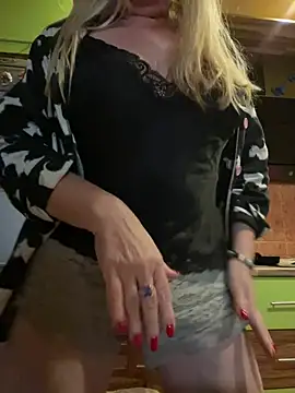 OliviaDancequeen's Live XXX Chat