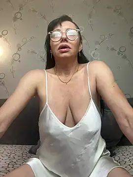 Amberhotqueen Live XXX-chat