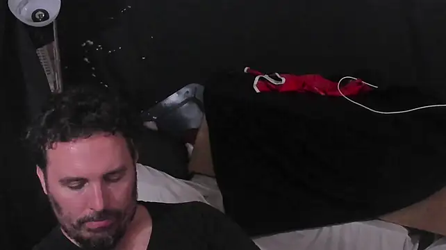 הופעת וובקאם של Metalstud