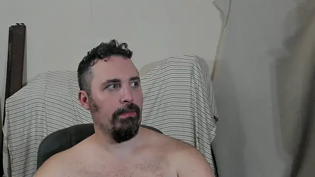 Metalstud Show in webcam