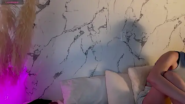 MarcellaGriffin Show Webcam