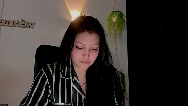 MarcellaGriffin: вебкам-шоу