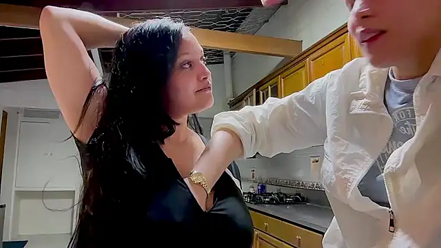 MarcellaGriffin 웹캠 쇼