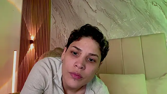 Marcella_and_laura webcam show