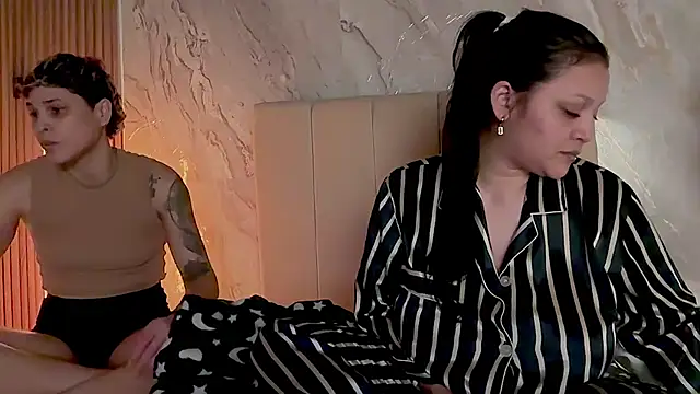 Marcella_and_laura 웹캠 쇼