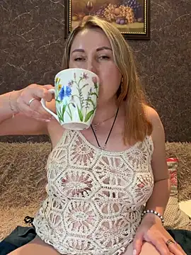 Katti_Kissa's Live XXX Chat