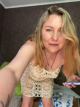 Show modela Katti_Kissa na web-kameri