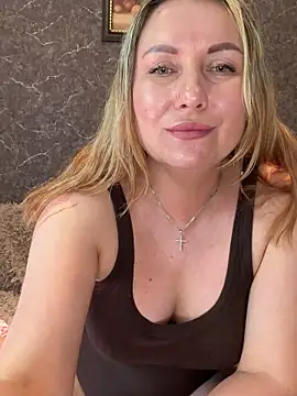 Show modela Katti_Kissa na web-kameri