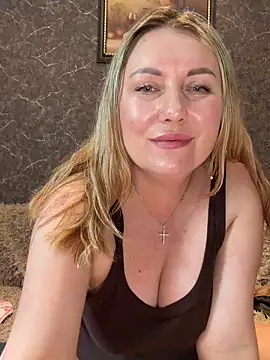 Show modela Katti_Kissa na web-kameri