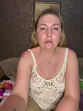 Show modela Katti_Kissa na web-kameri
