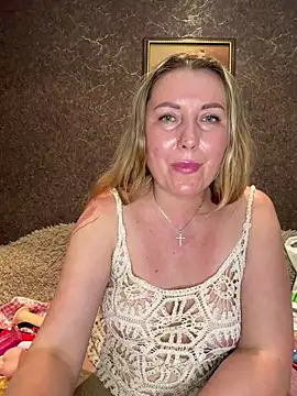 Katti_Kissa – webcam-show