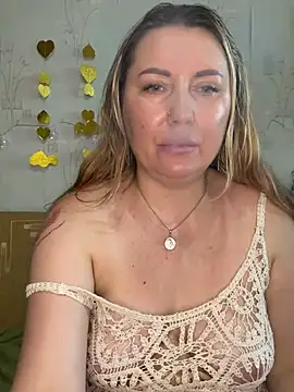 Show modela Katti_Kissa na web-kameri
