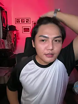 PrettyRobiee webkamerás műsora