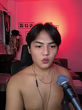 PrettyRobiee Pertunjukan Webcam