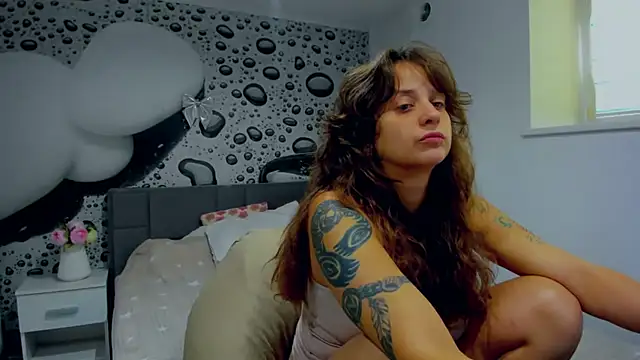 AlmaFancy Chat XXX in diretta