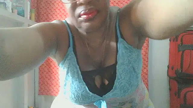 pink69pussy's Webcam Show