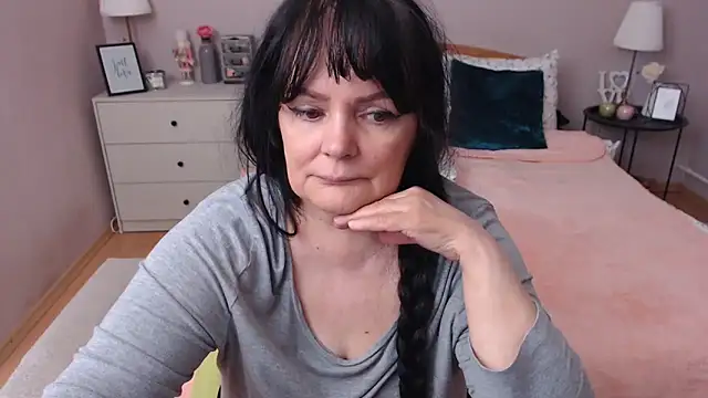 LeveMe2Nightt's Webcam Show