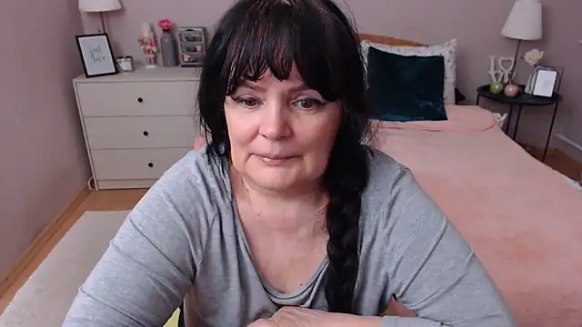 LeveMe2Nightt's Live XXX Chat