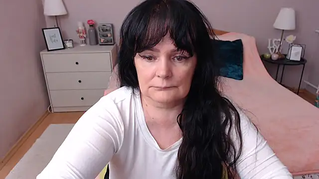 LeveMe2Nightt's Live XXX Chat