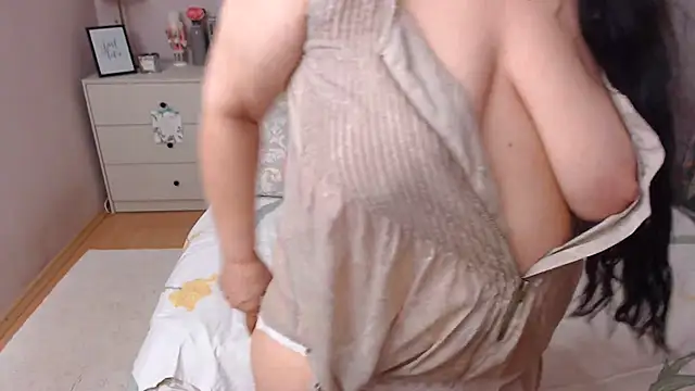Chat +18 de LeveMe2Nightt ao vivo