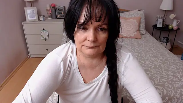 LeveMe2Nightt Webcam-Show