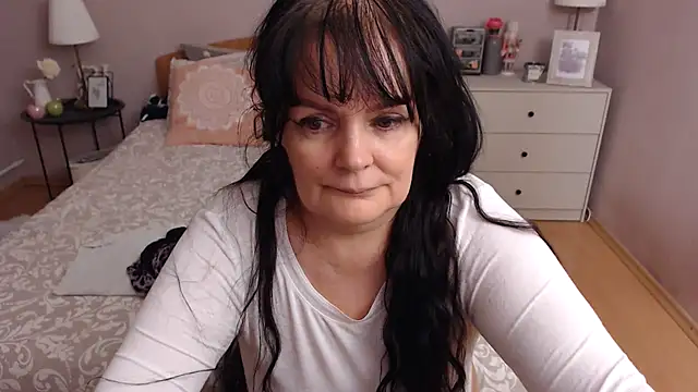 XXX chat uživo modela LeveMe2Nightt