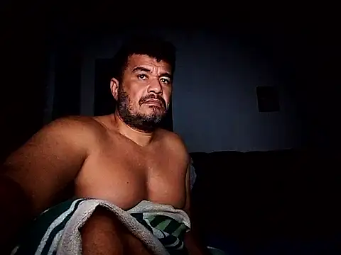 Show de tarra122 na webcam