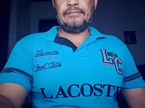 Show de tarra122 na webcam
