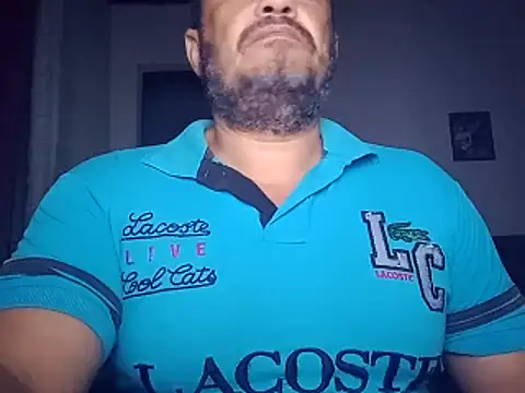 הופעת וובקאם של tarra122